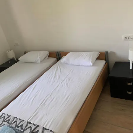 Terezie Vakantiehuis Ražanac