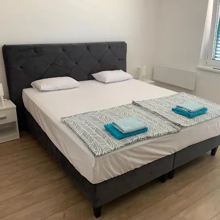 Vakantiehuis Terezie Ražanac